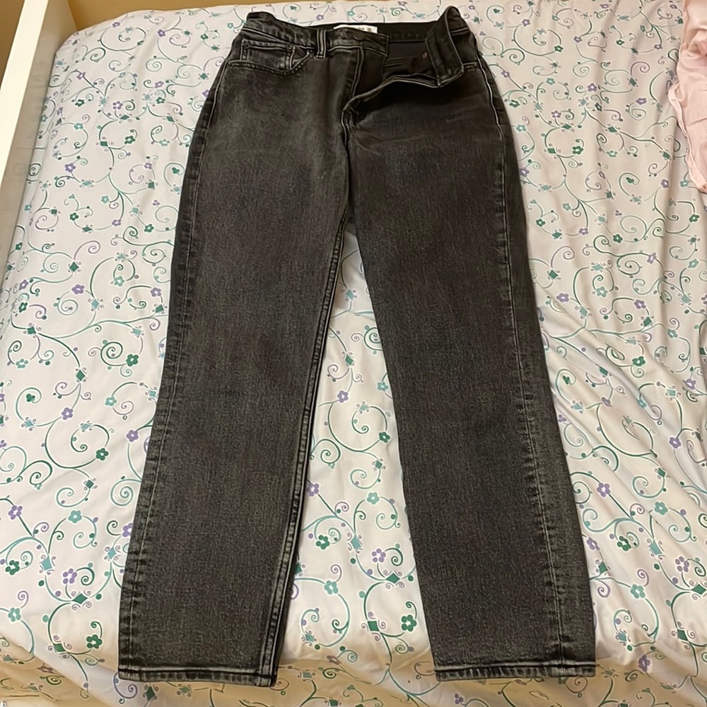 Abercrombie and Fitch high rise mom jeans